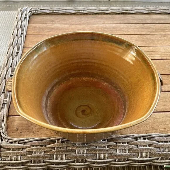 Beautiful Glazed Pottery Bowl Decor